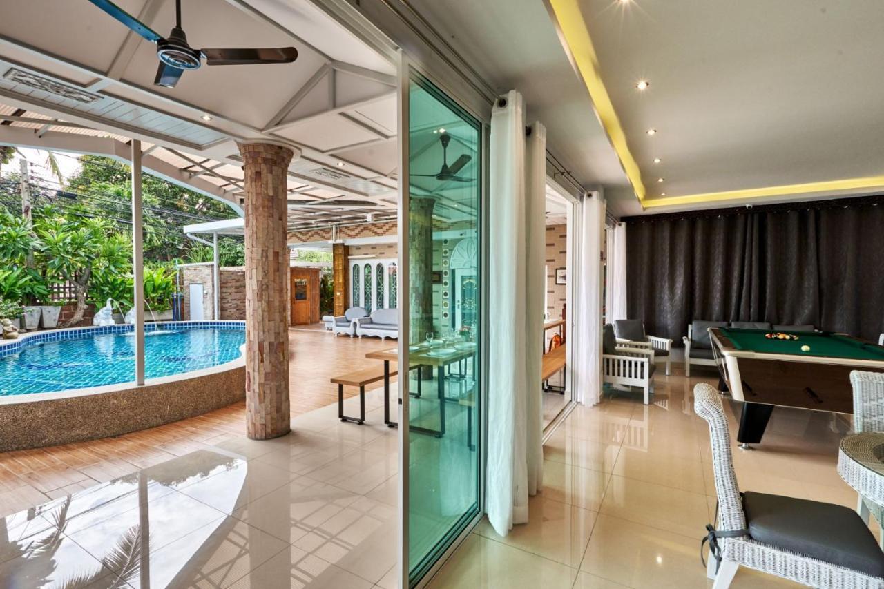 Siam Gala Villa Pattaya Luaran gambar